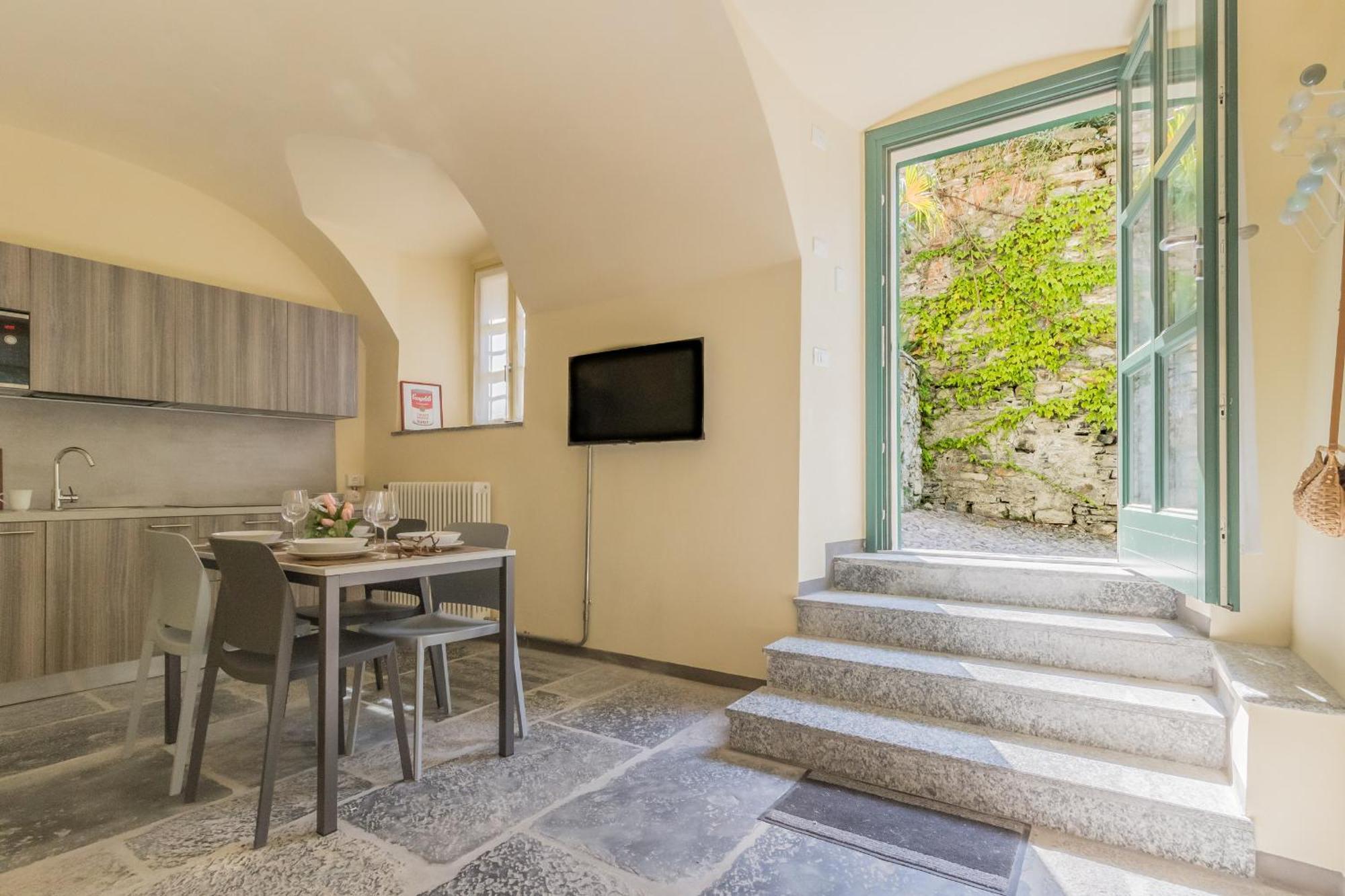 Tiny Duke Apartment Varenna Exterior photo